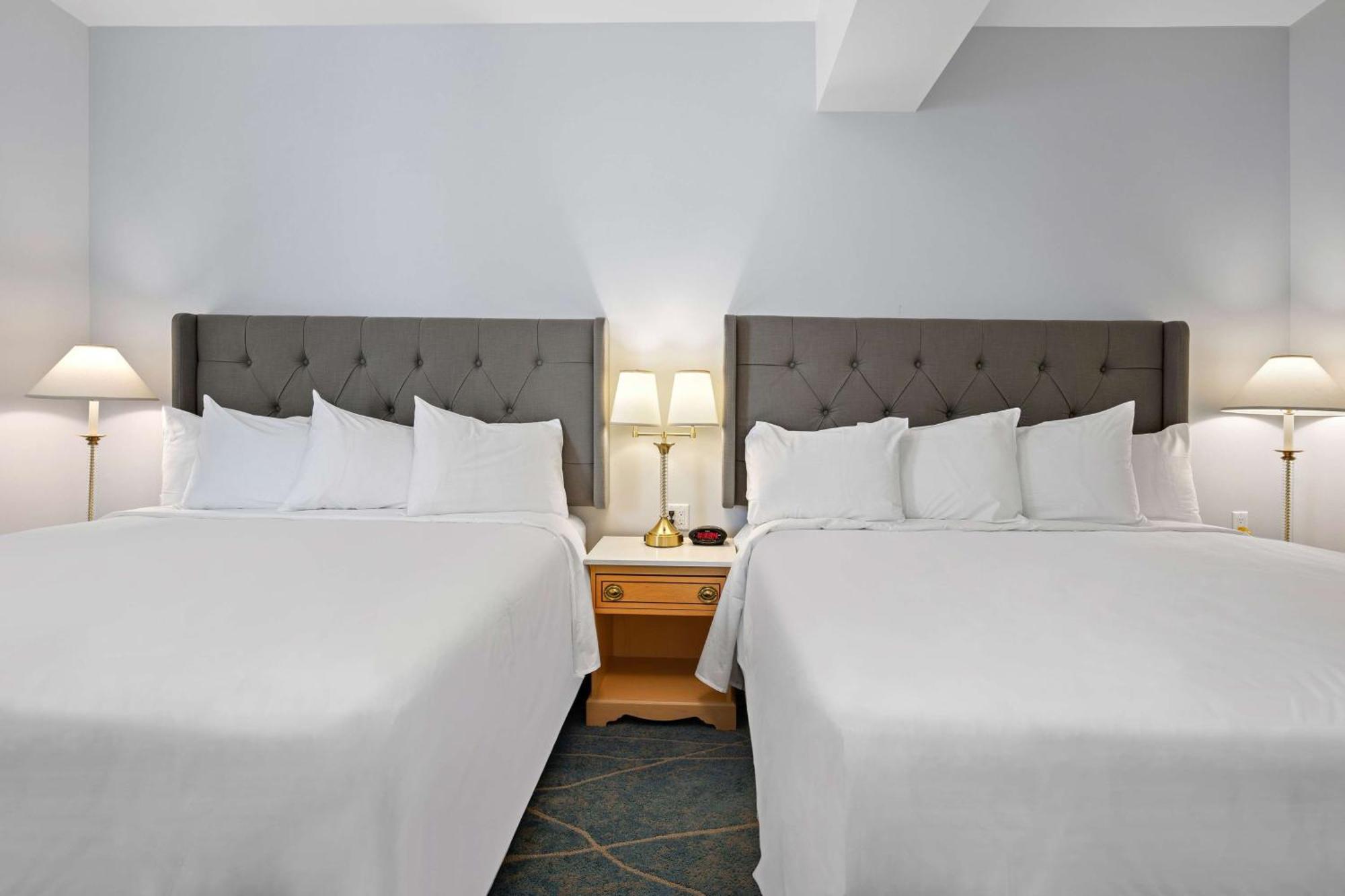 Crown Columbia Hotel; BW Premier Collection Trail Екстер'єр фото