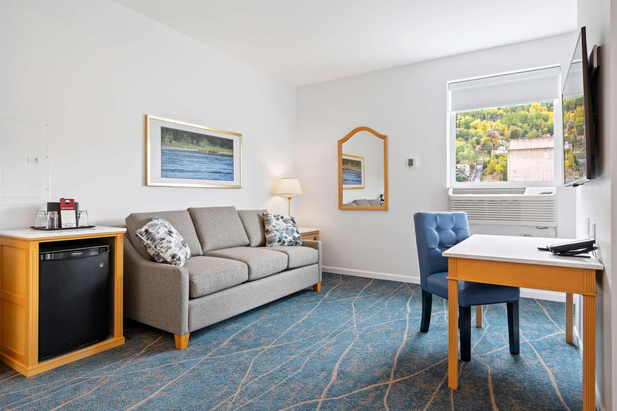 Crown Columbia Hotel; BW Premier Collection Trail Екстер'єр фото
