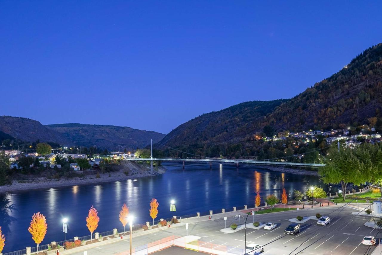 Crown Columbia Hotel; BW Premier Collection Trail Екстер'єр фото