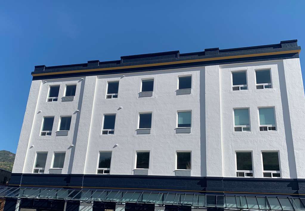 Crown Columbia Hotel; BW Premier Collection Trail Екстер'єр фото